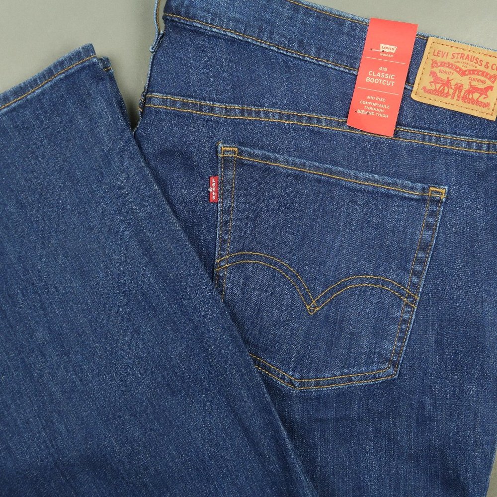 Levi's 415 Classic Boot Cut Jeans SIze 24W - Picture 1 of 8